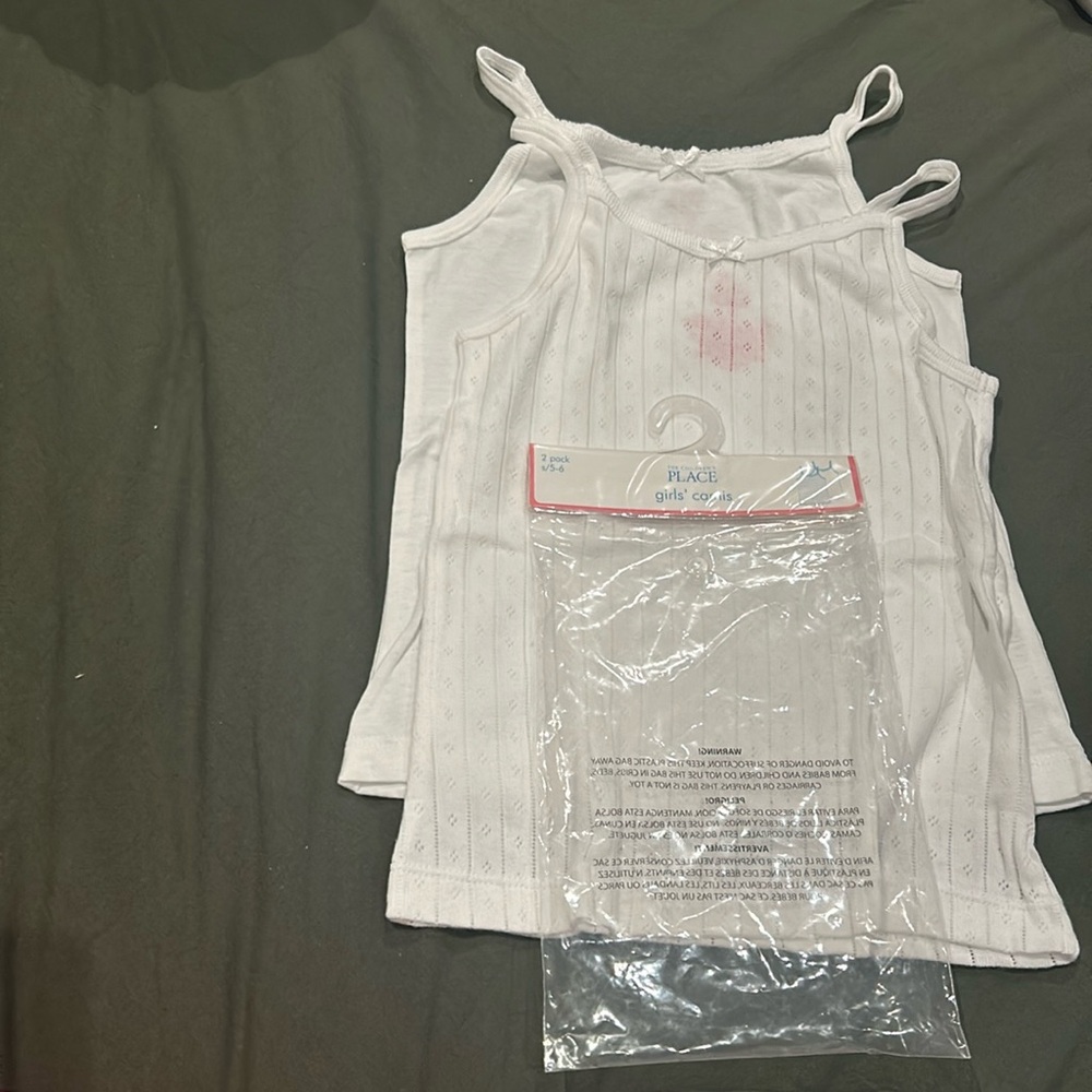 2 camis